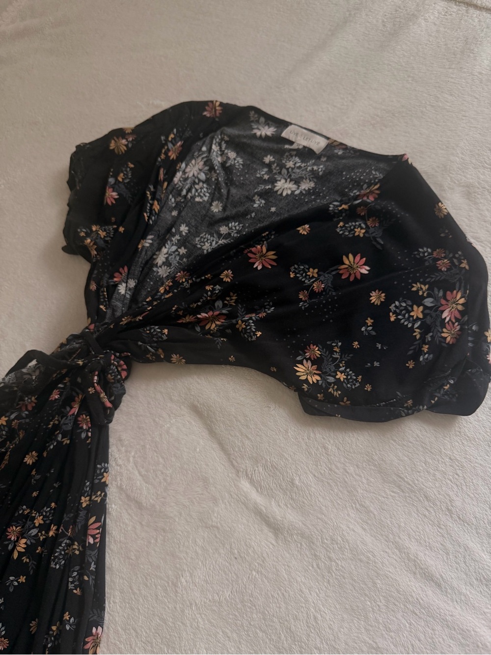 Live & Let Live Floral Wrap Dress Navy/Black Boho Midi Ruffle Hem Size Medium